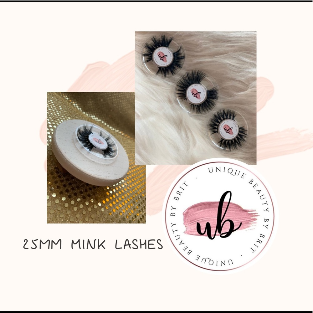 Unique Beauty’s 25mm Mink Eyelashes